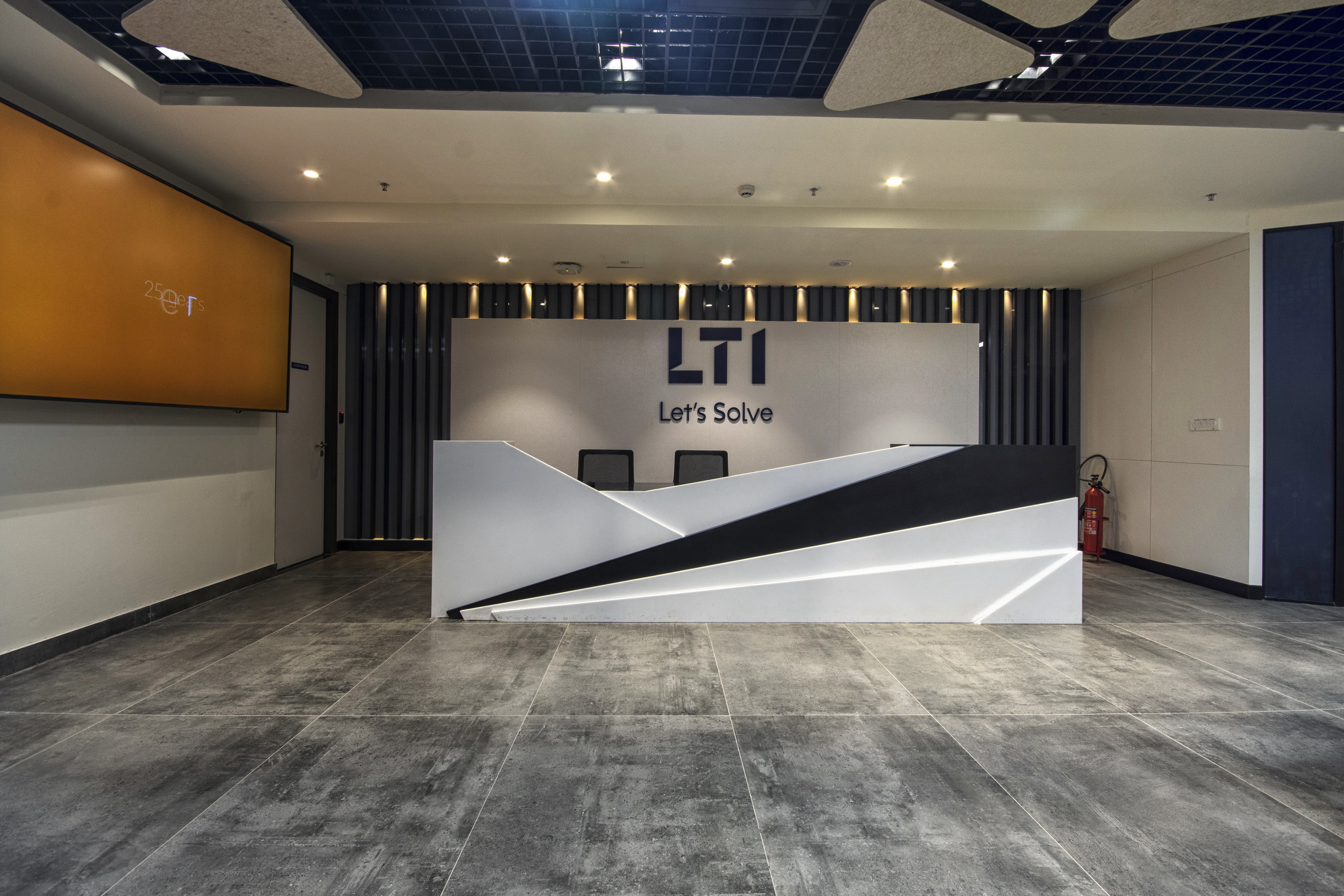 LTI (1)